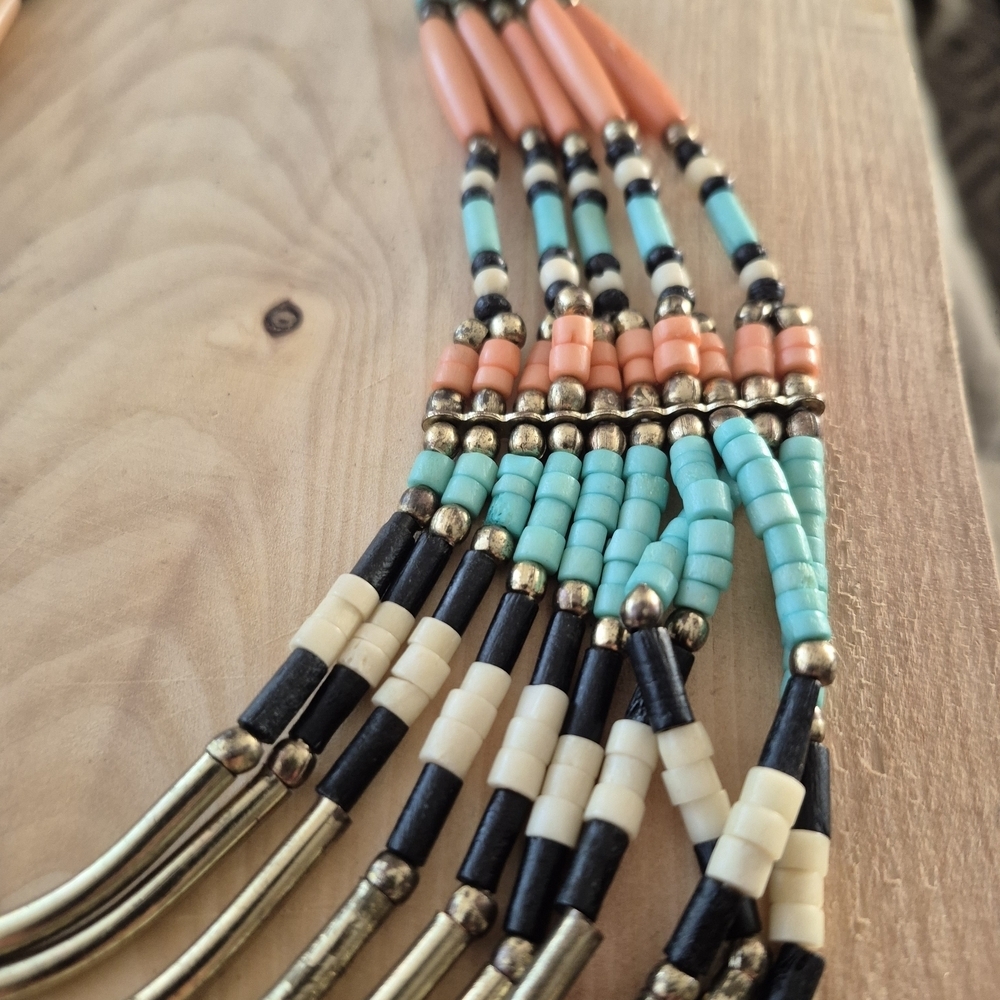 Bohemian Multicolor Beaded Necklace - Picture 5 of 7